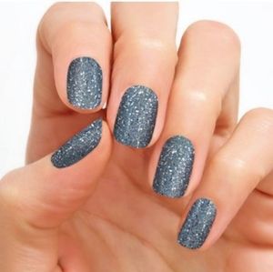 Color Street Nails Moon River Shimmer